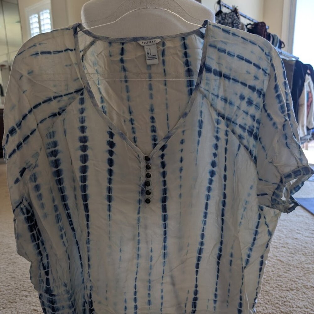 Forever 21 Top - Size Small - Like New